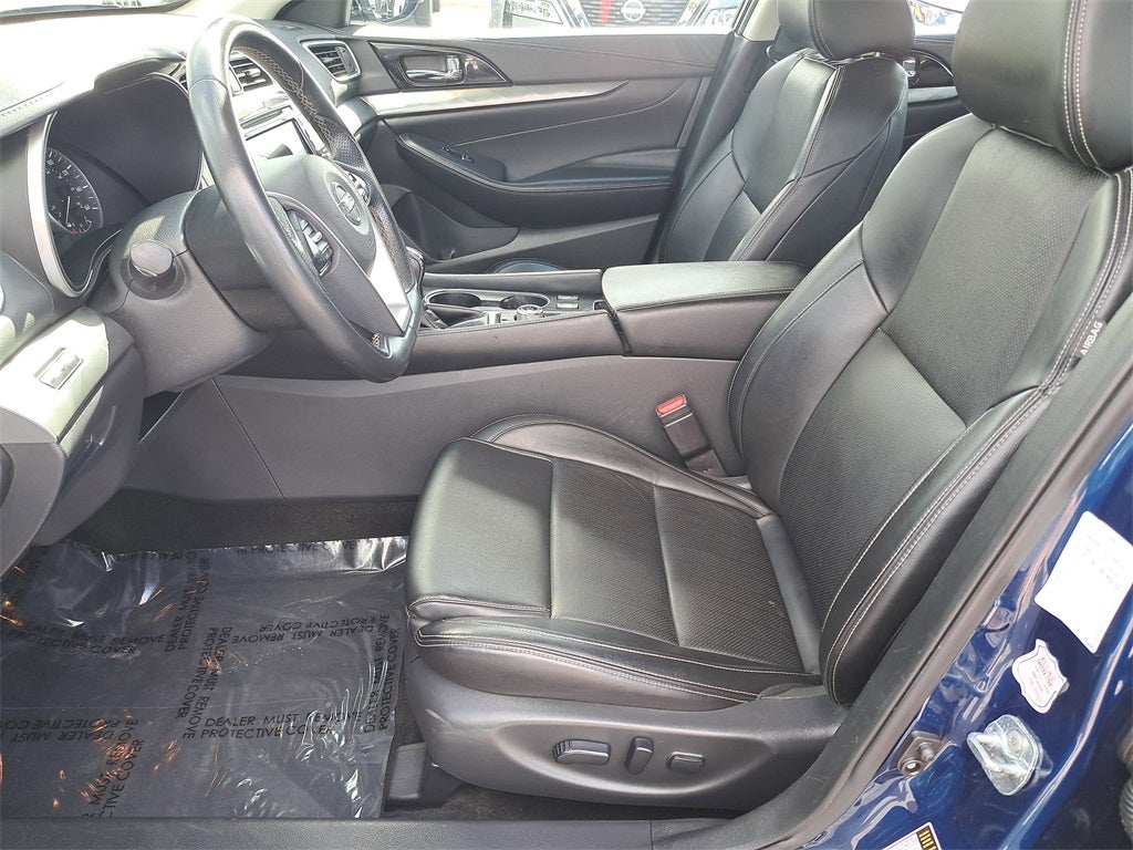 2022 Nissan Maxima SV