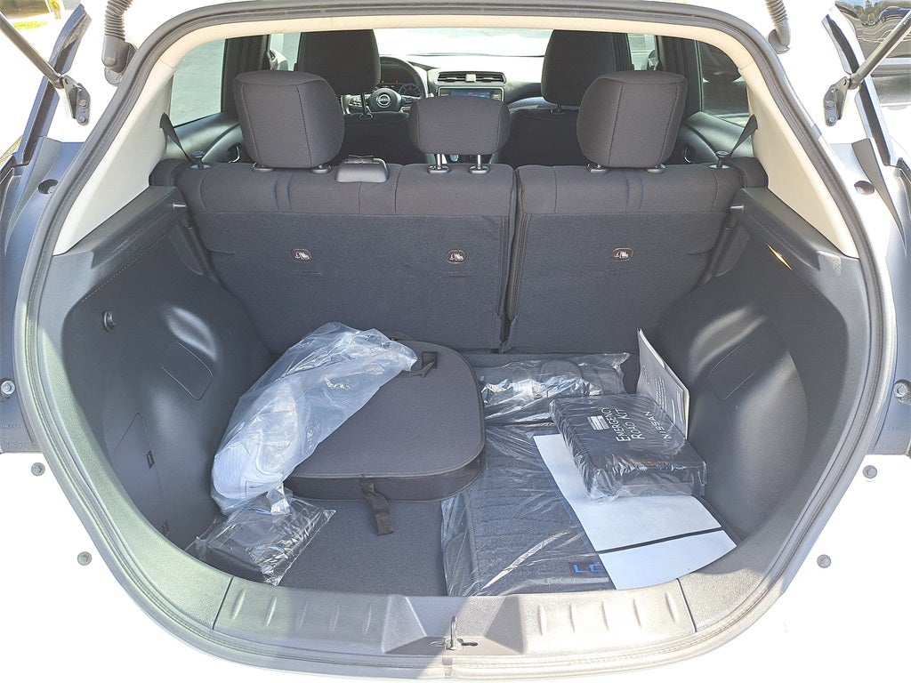 2024 Nissan LEAF SV Plus