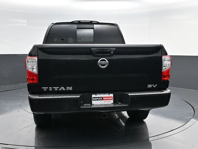 2017 Nissan Titan SV
