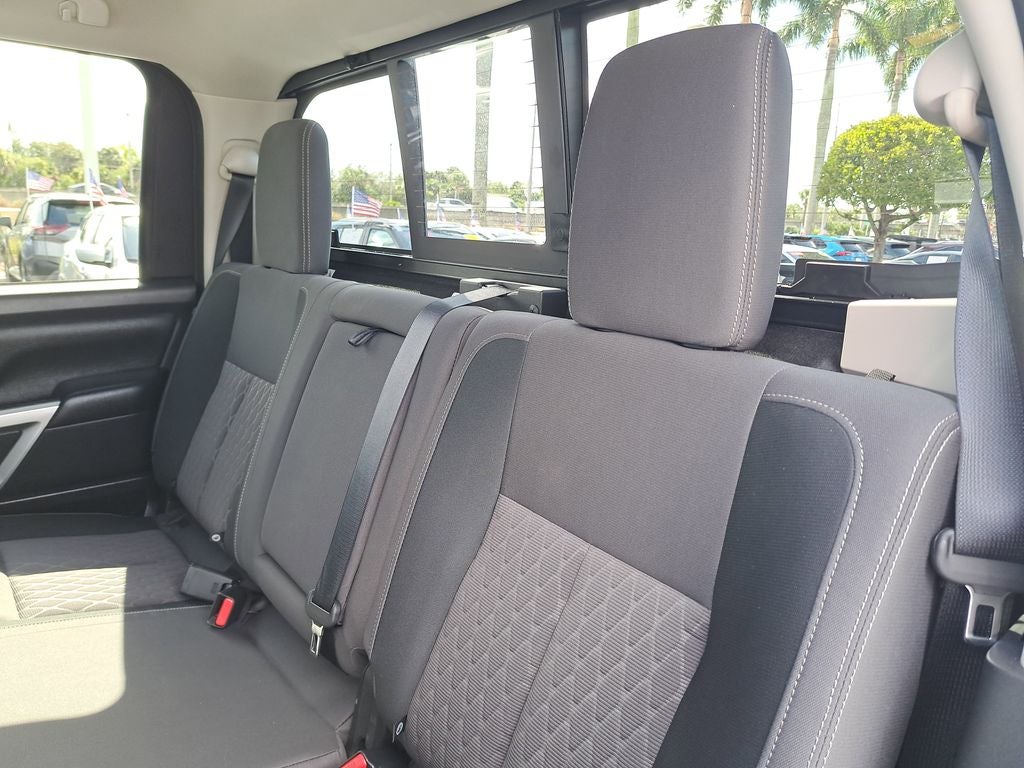 2024 Nissan Titan XD SV