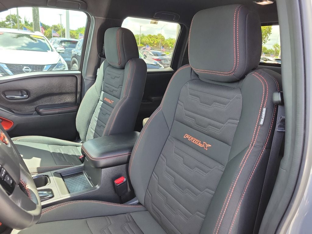 2025 Nissan Frontier PRO-X