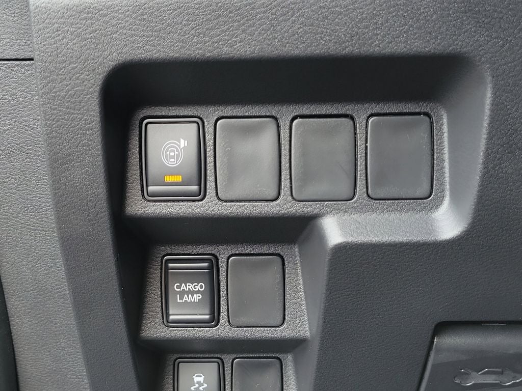 2025 Nissan Frontier PRO-X