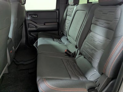 2023 Nissan Frontier Crew Cab 4x4 PRO-4X Auto