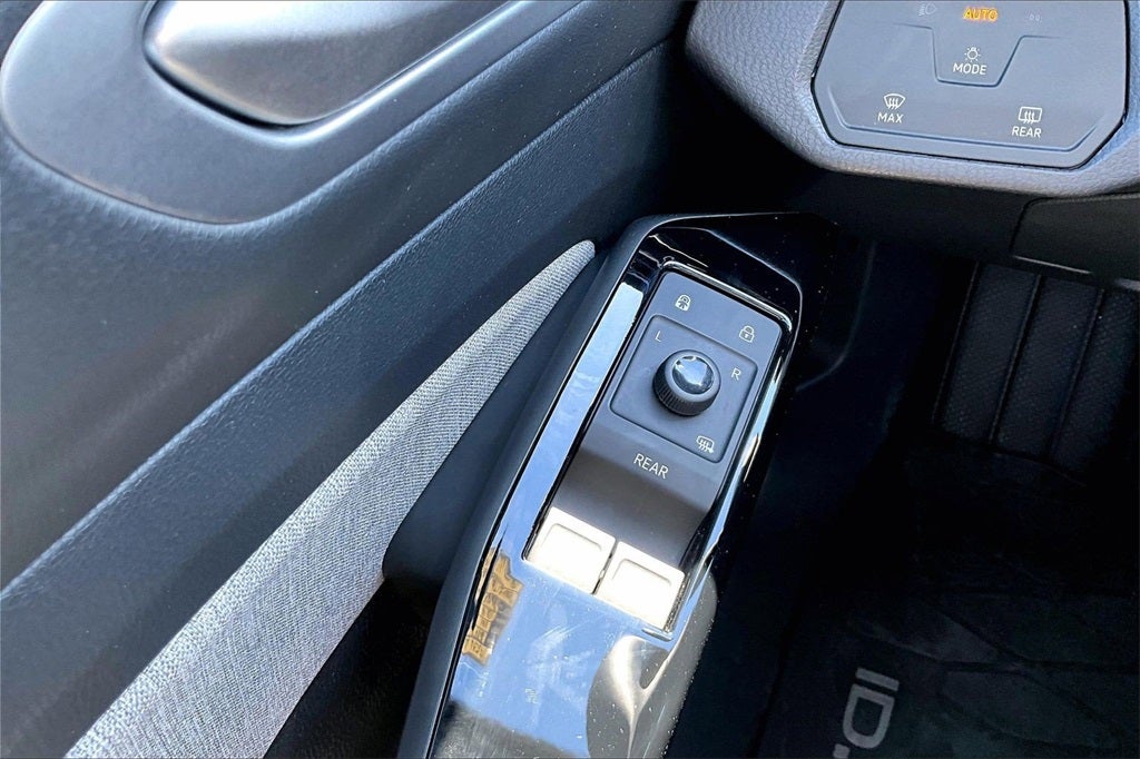 2024 Volkswagen ID.4 Standard