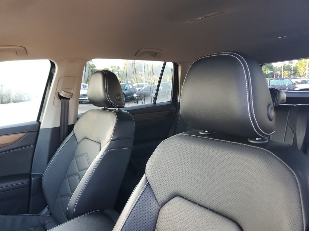 2024 Volkswagen Atlas 2.0T SE