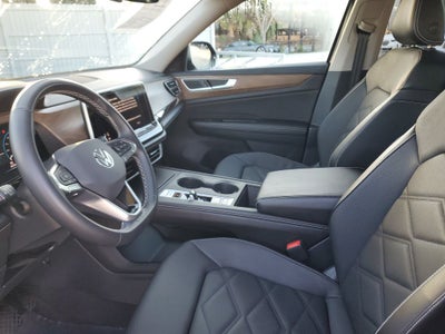 2024 Volkswagen Atlas 2.0T SE