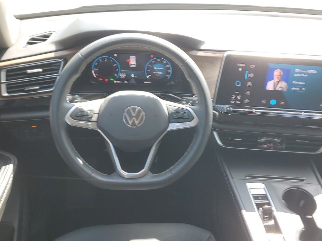 2024 Volkswagen Atlas 2.0T SE