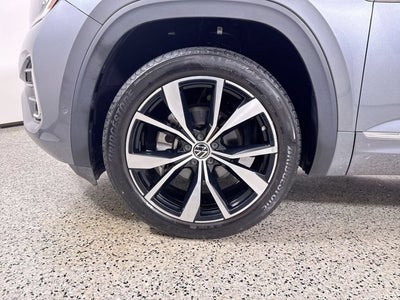 2024 Volkswagen Atlas Cross Sport 2.0T SEL Premium R-Line