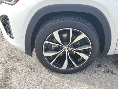 2024 Volkswagen Atlas Cross Sport 2.0T SEL Premium R-Line