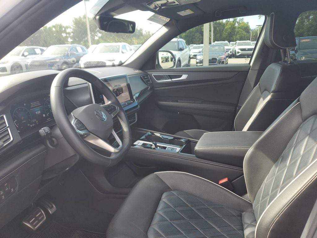2024 Volkswagen Atlas Cross Sport 2.0T SEL Premium R-Line