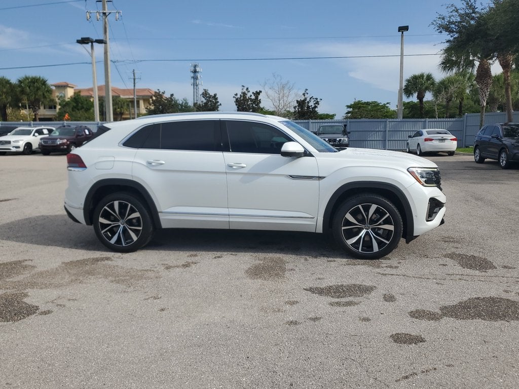 2024 Volkswagen Atlas Cross Sport 2.0T SEL Premium R-Line