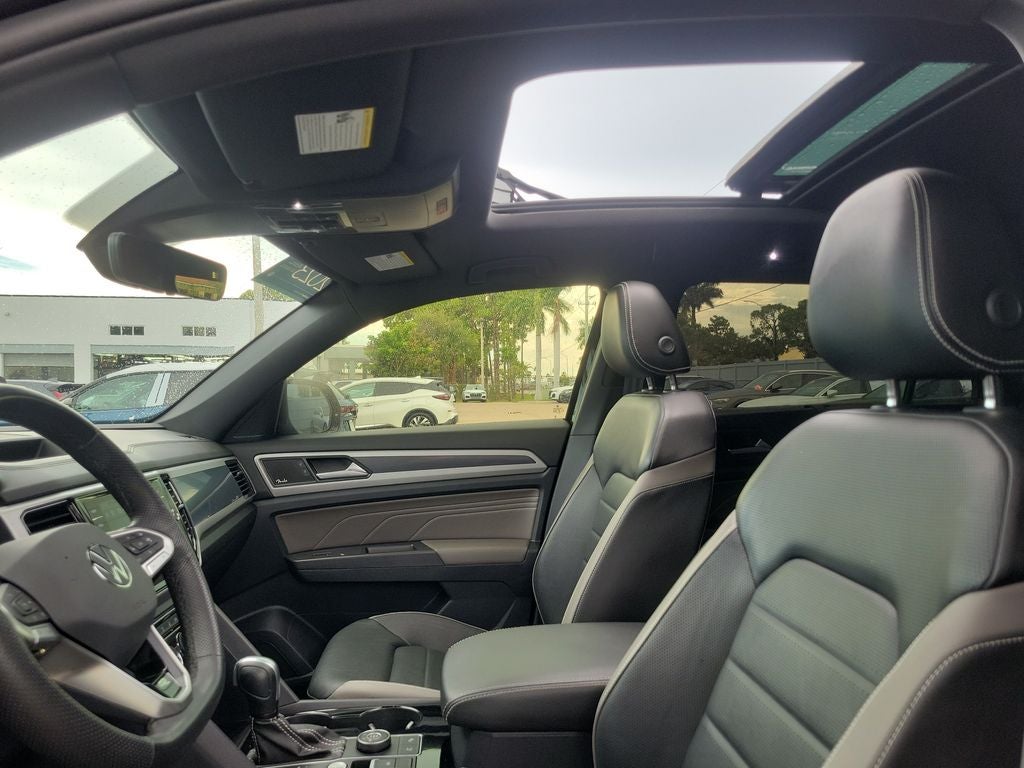 2023 Volkswagen Atlas Cross Sport 3.6L V6 SEL Premium R-Line