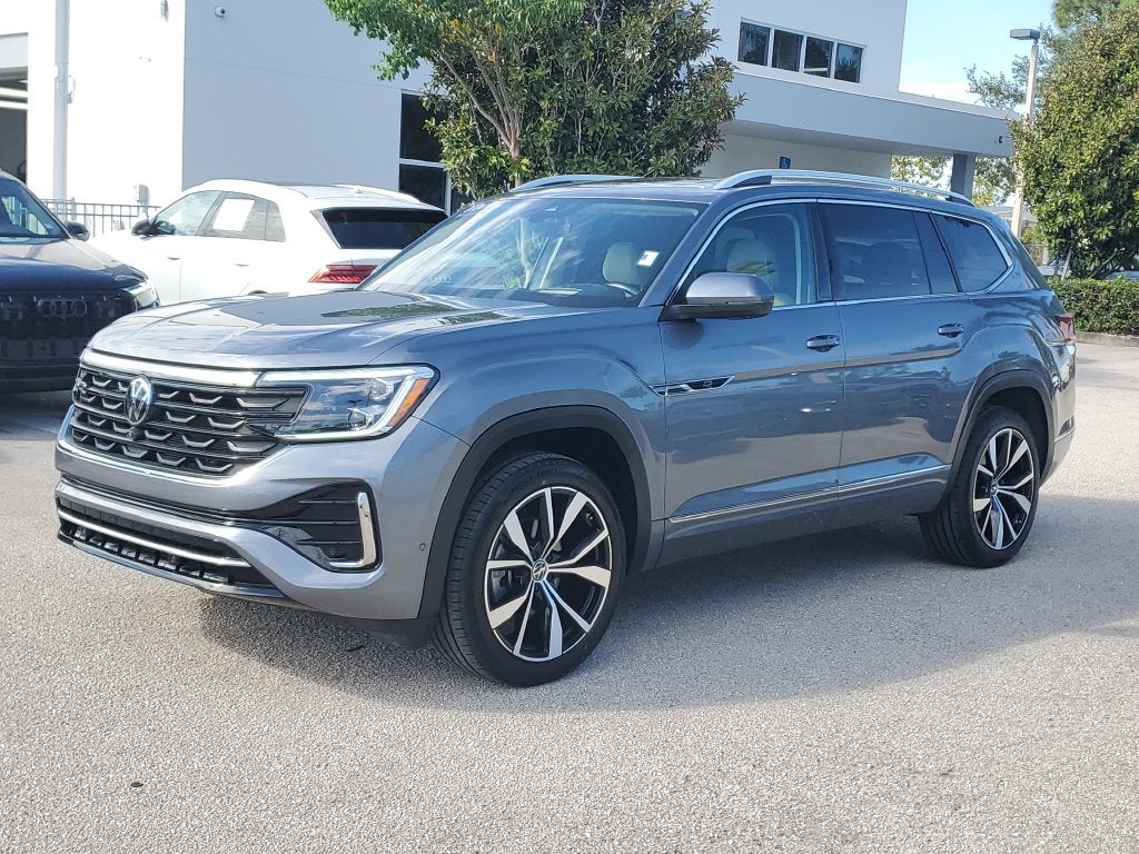 2024 Volkswagen Atlas 2.0T SEL Premium R-Line
