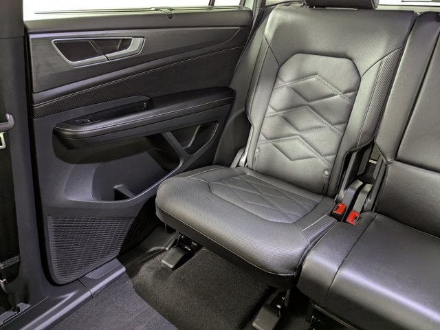 2025 Volkswagen Atlas Cross Sport 2.0T SE w/Technology 4MOTION