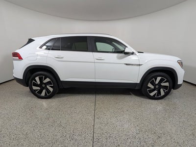 2025 Volkswagen Atlas Cross Sport 2.0T SE w/Technology 4MOTION