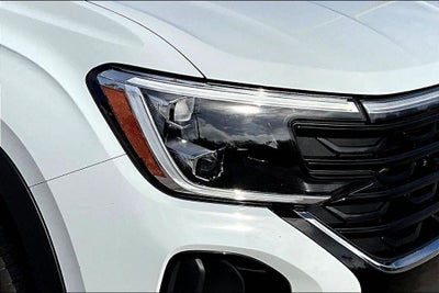2025 Volkswagen Atlas Cross Sport 2.0T SE w/Technology