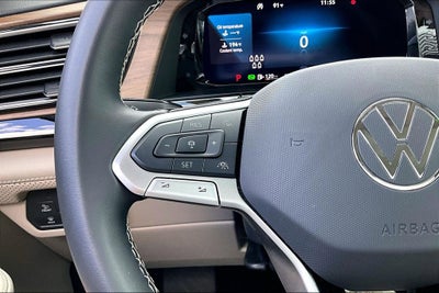 2025 Volkswagen Atlas 2.0T SE w/Technology