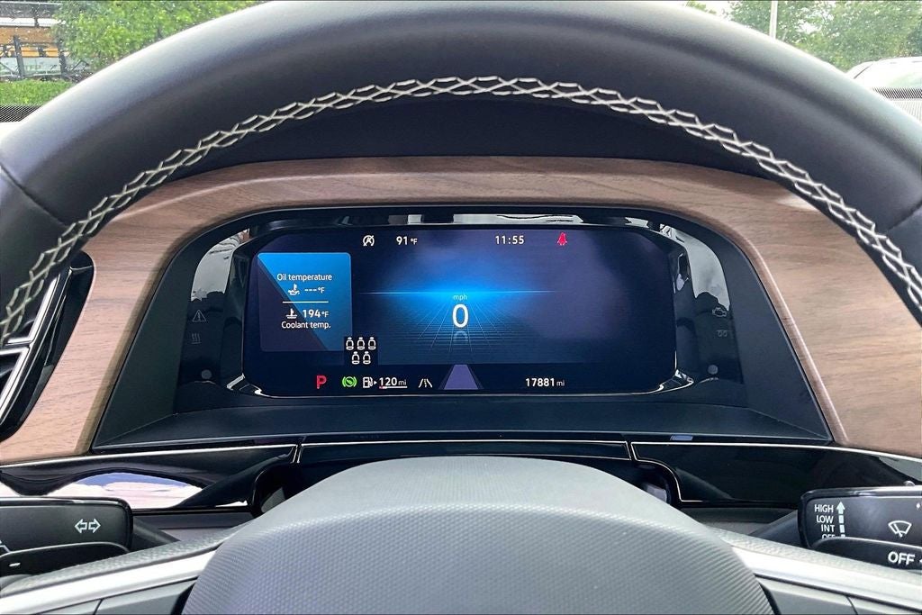 2025 Volkswagen Atlas 2.0T SE w/Technology