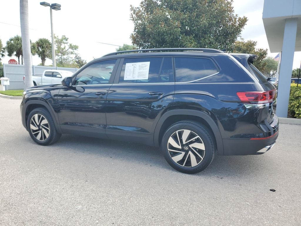 2024 Volkswagen Atlas 2.0T SE w/Technology