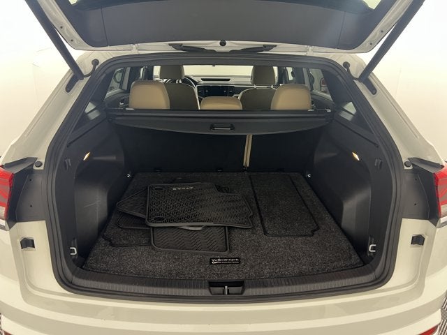 2020 Volkswagen Atlas Cross Sport 3.6L V6 SEL R-Line