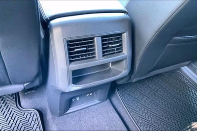2023 Volkswagen Atlas Cross Sport 2.0T SE w/Technology