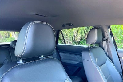 2023 Volkswagen Atlas Cross Sport 2.0T SE w/Technology