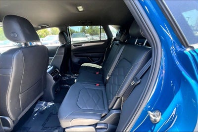 2025 Volkswagen Atlas Cross Sport 2.0T SE w/Technology