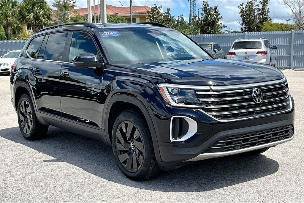 2024 Volkswagen Atlas 2.0T SE w/Technology