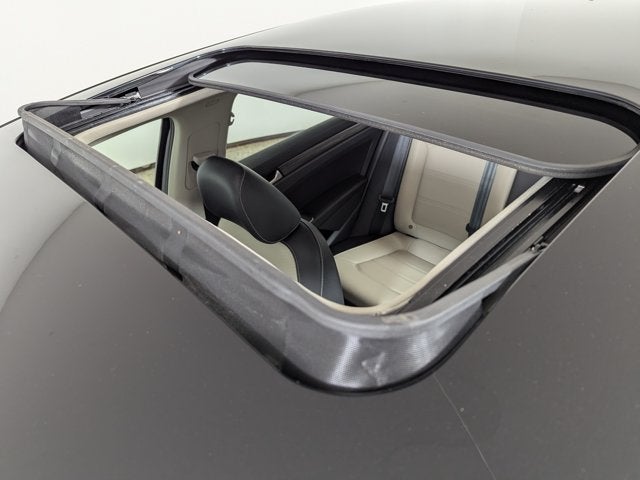 2020 Volkswagen Passat 2.0T R-Line Auto