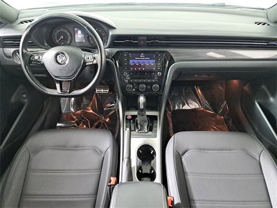 2022 Volkswagen Passat 2.0T R-Line