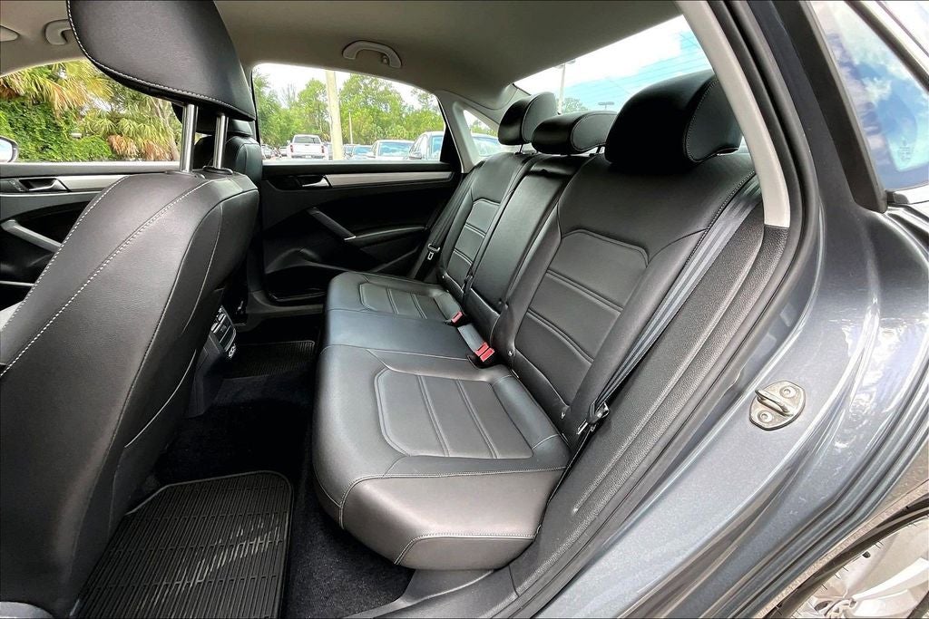 2020 Volkswagen Passat 2.0T SE
