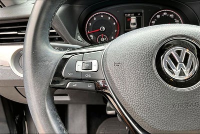 2020 Volkswagen Passat 2.0T SE