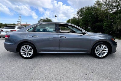 2020 Volkswagen Passat 2.0T SE