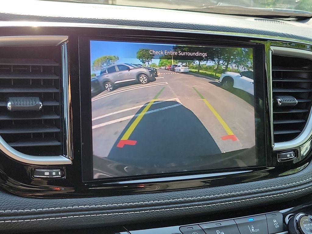 2024 Chrysler Pacifica Touring