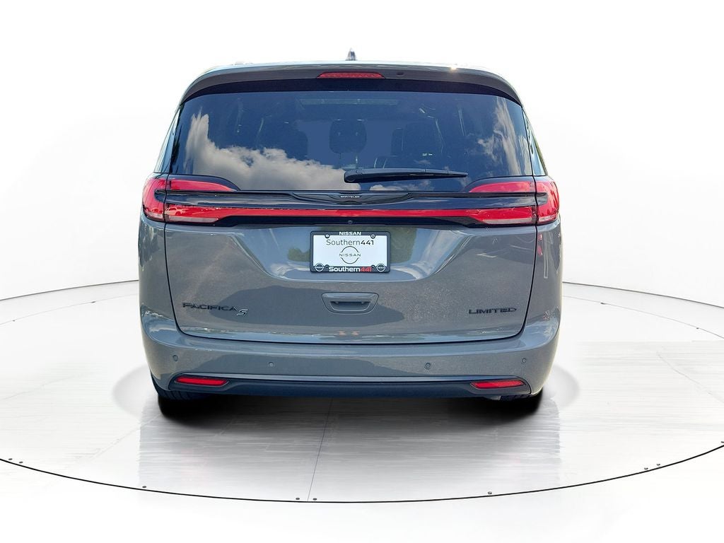 2025 Chrysler Pacifica Limited