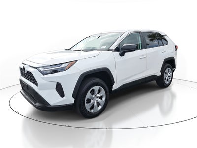 2025 Toyota RAV4 LE