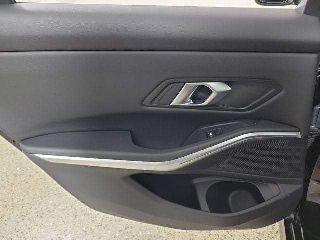 2025 BMW 3 Series 330i