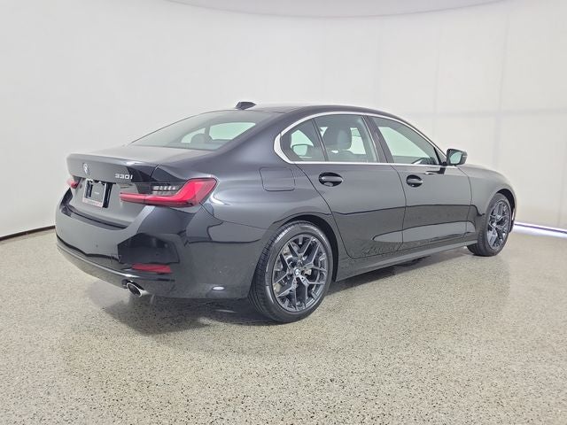 2025 BMW 3 Series 330i