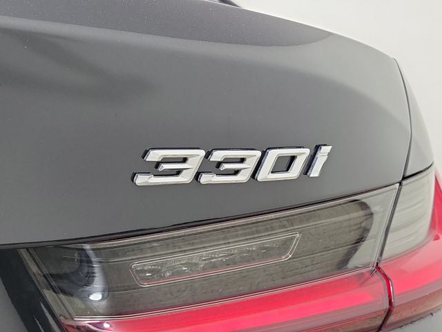2025 BMW 3 Series 330i