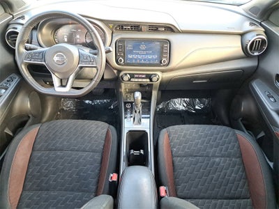 2021 Nissan Kicks SR