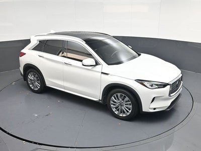 2023 INFINITI QX50 LUXE