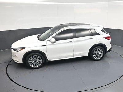 2023 INFINITI QX50 LUXE