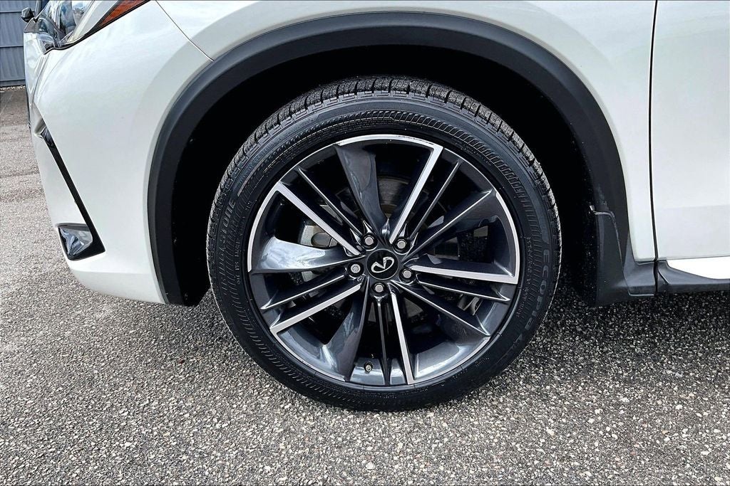 2022 INFINITI QX55 LUXE