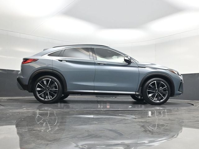 2023 INFINITI QX55 LUXE