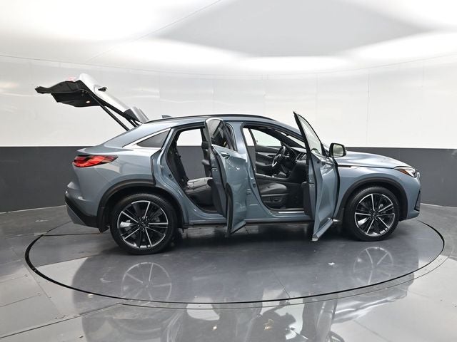 2023 INFINITI QX55 LUXE