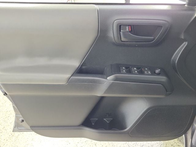 2022 Toyota Tacoma SR V6