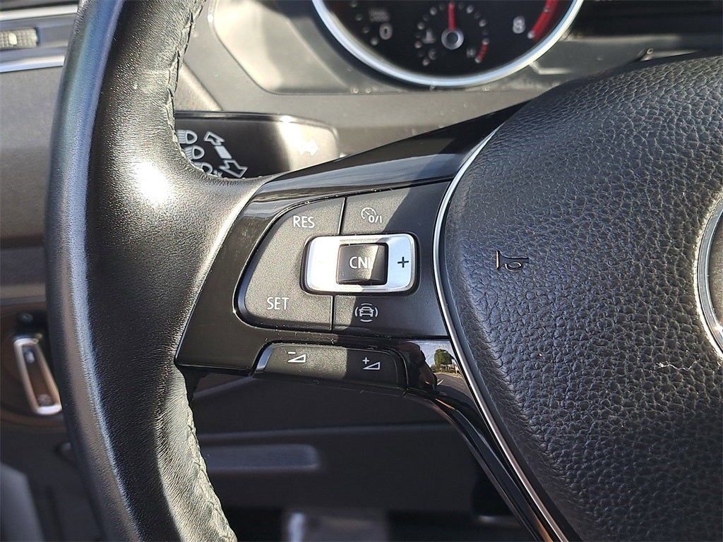 2019 Volkswagen Tiguan 2.0T SE