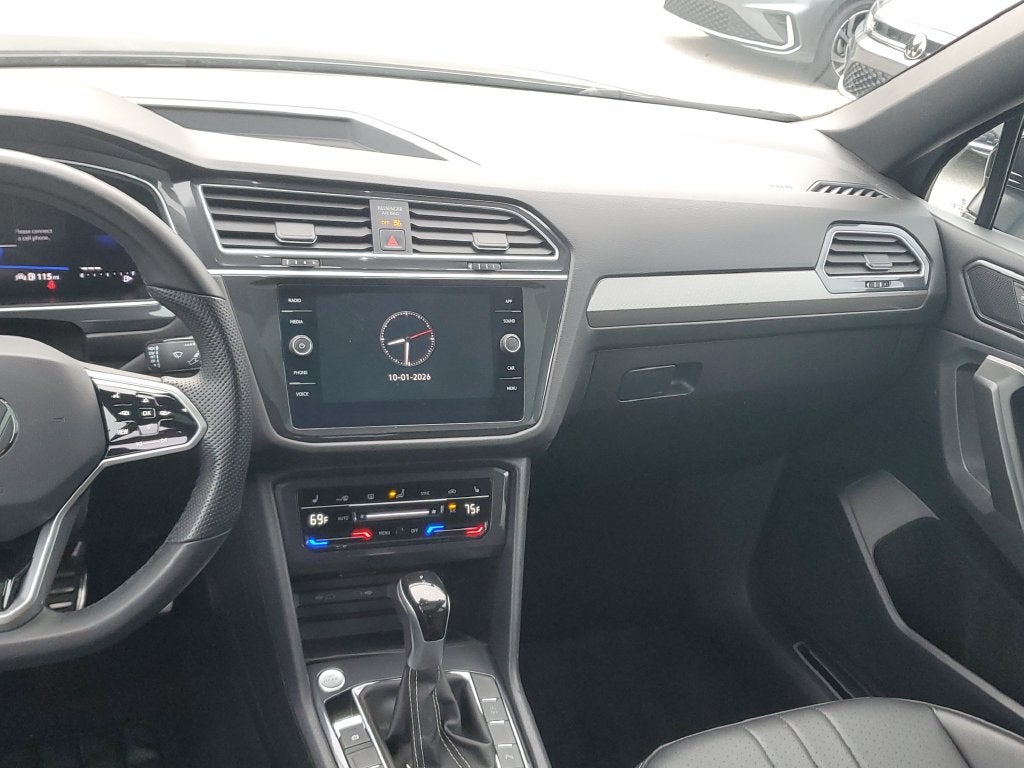 2024 Volkswagen Tiguan 2.0T SE R-Line Black