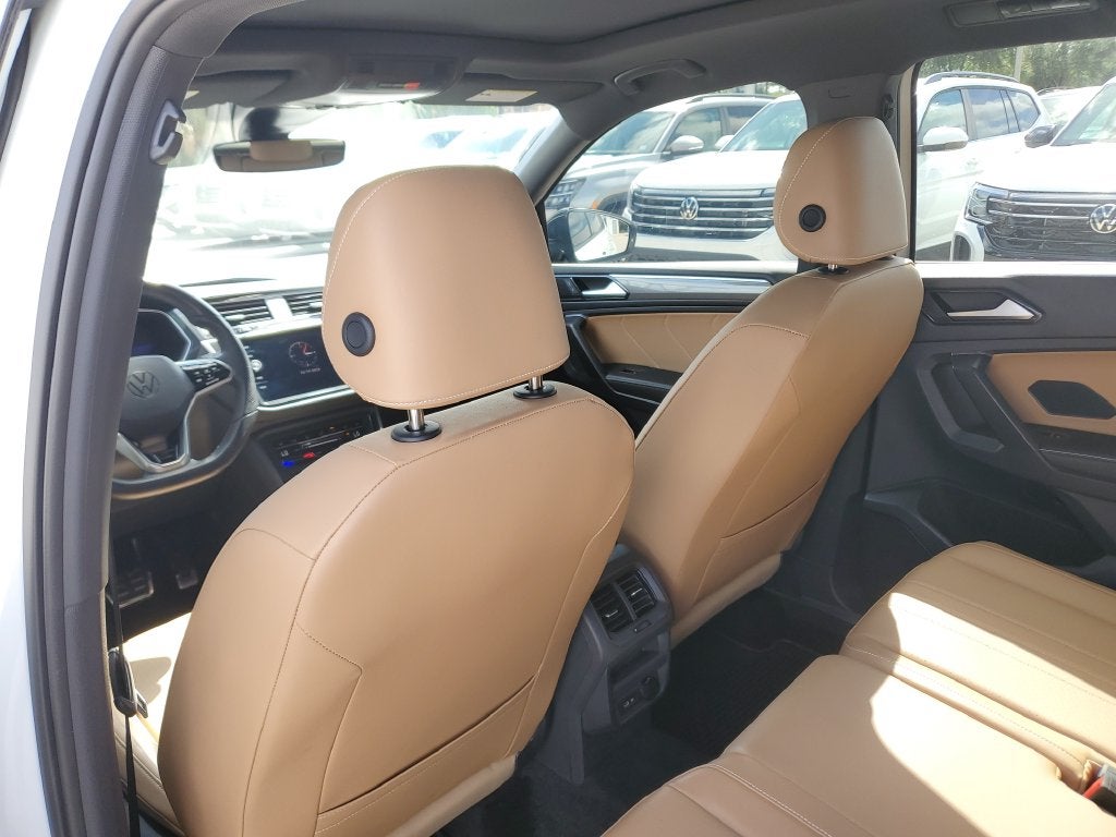 2023 Volkswagen Tiguan 2.0T SE R-Line Black