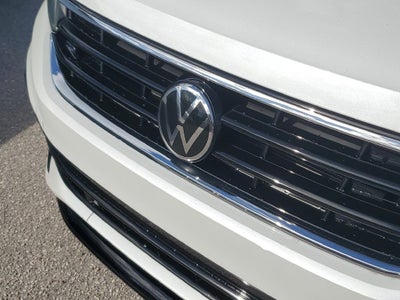 2024 Volkswagen Tiguan 2.0T SE R-Line Black